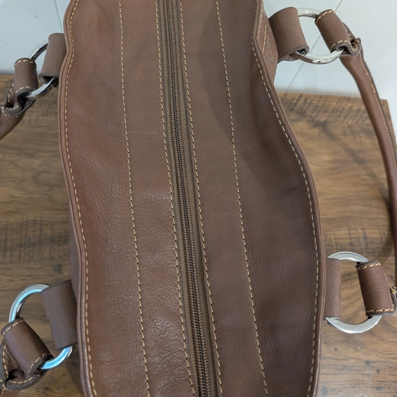 Guy Laroche Leather Handbag Chocolate Brown Leather Shoulder bag - Picture 9 of 16